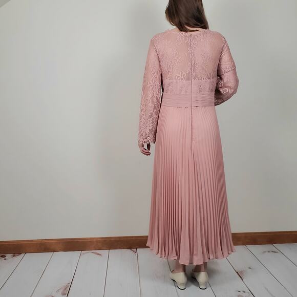 NWT JJ's House A-line Scoop Illusion Ankle-Length Lace Dress Pink - Picture 2 of 13